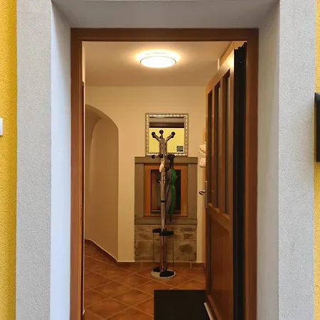 Apartment Apartma Ninah *