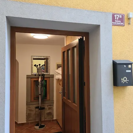 Apartment Apartma Ninah *