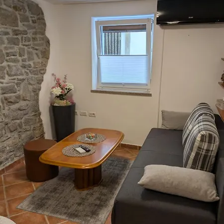 Apartma Ninah Appartamento